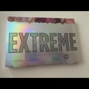 PUR EXTREME MAKEUP PALLET NEW